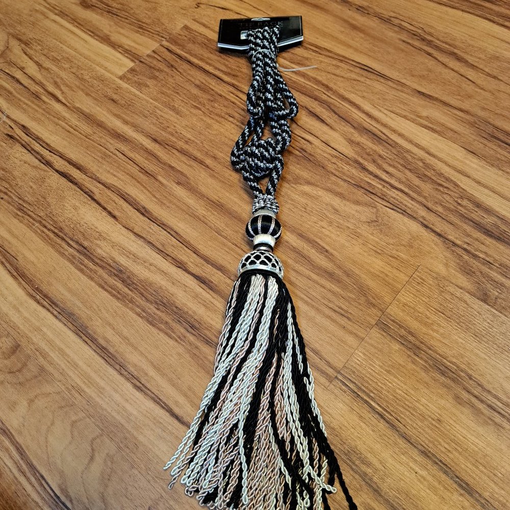 🙃6/$10 Tie Back